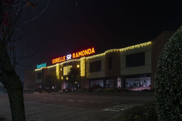 3SorelleRamonda DSC7791 RenataVesely 4220a700